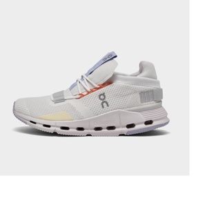 Cloudnova ‘White Glacier’ Sz 9